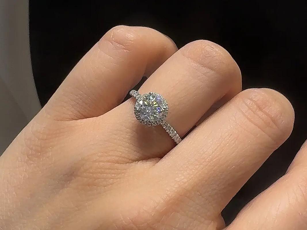 結(jié)婚戒指首選培育鉆 科技與真愛的完美邂逅
